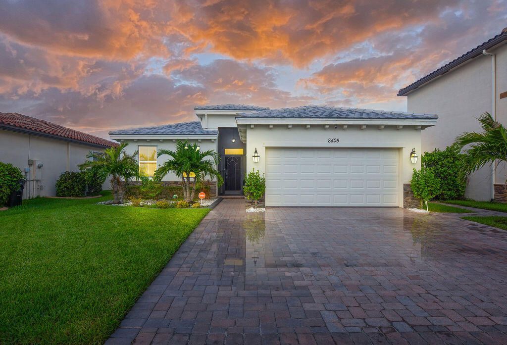 8405 NW Greenbank Circle, Port Saint Lucie, FL 34987 Photo