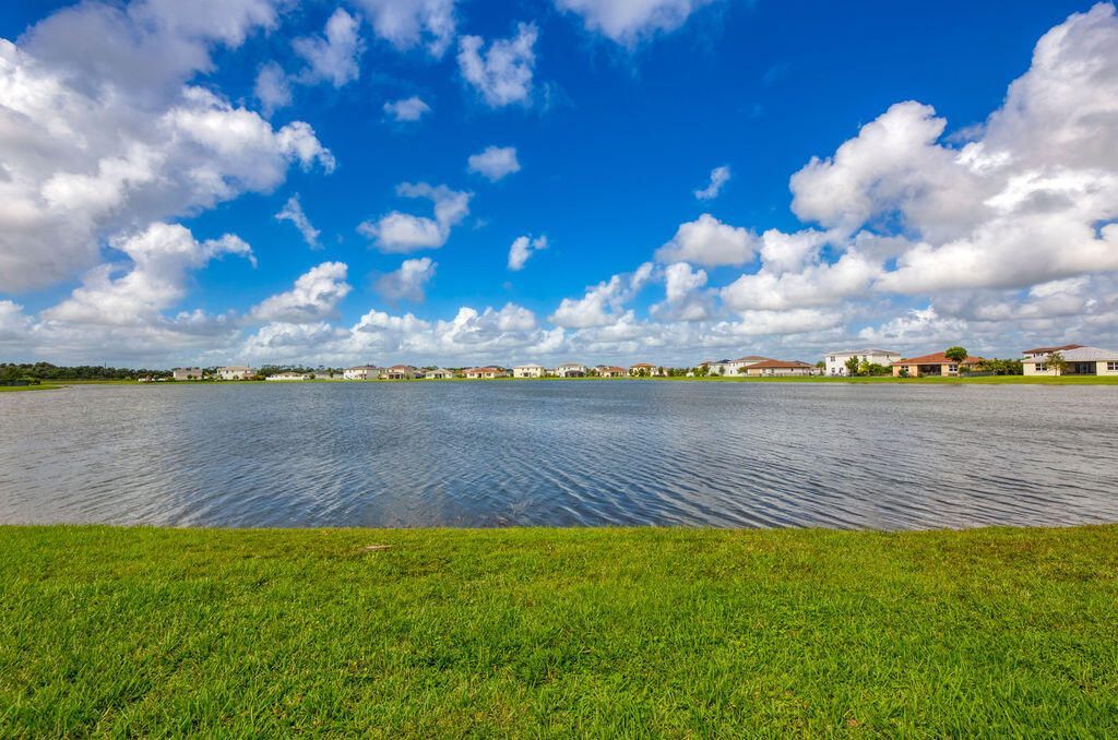 8405 NW Greenbank Circle, Port Saint Lucie, FL 34987 Photo