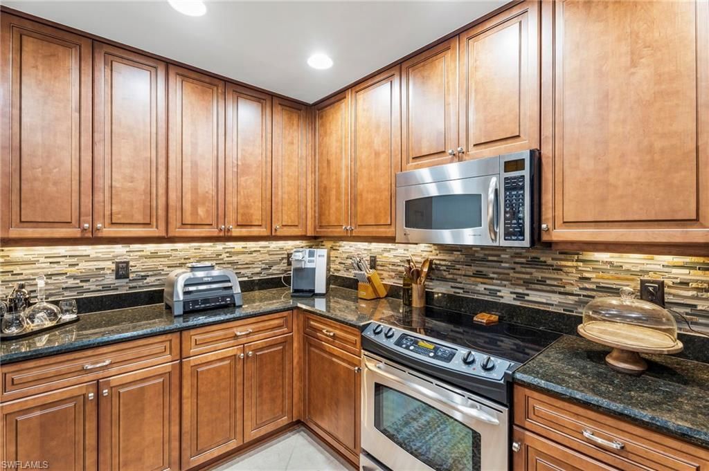 5793 Cape Harbour Dr, Unit 718, Cape Coral, FL 33914 Photo