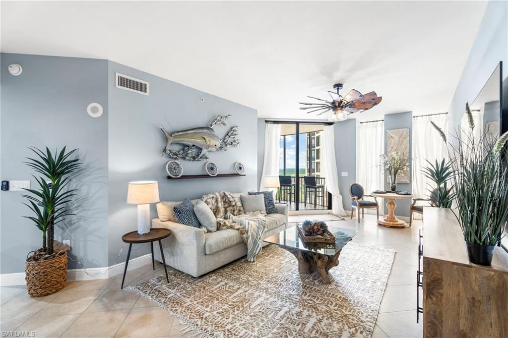 5793 Cape Harbour Dr, Unit 718, Cape Coral, FL 33914 Photo