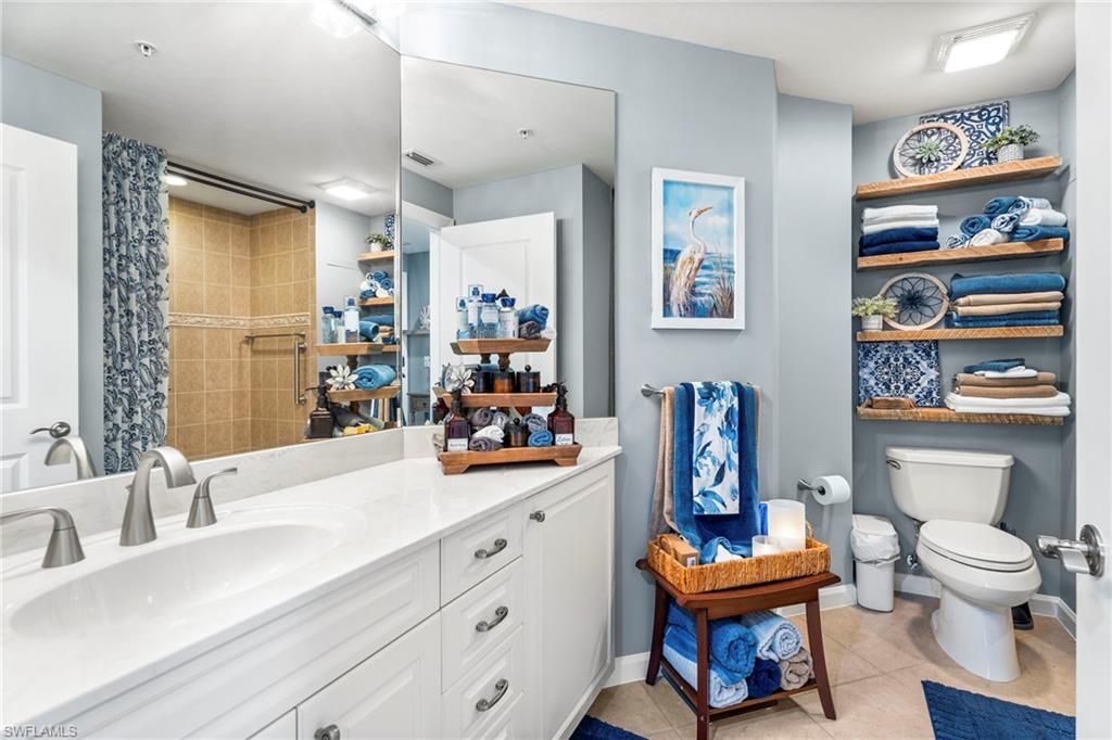 5793 Cape Harbour Dr, Unit 718, Cape Coral, FL 33914 Photo