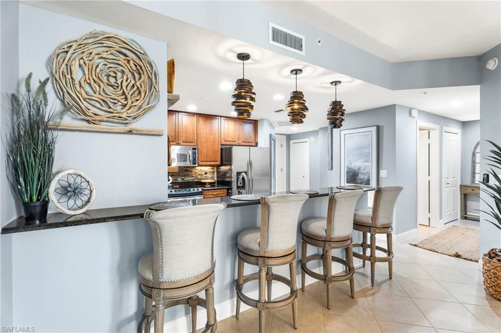 5793 Cape Harbour Dr, Unit 718, Cape Coral, FL 33914 Photo