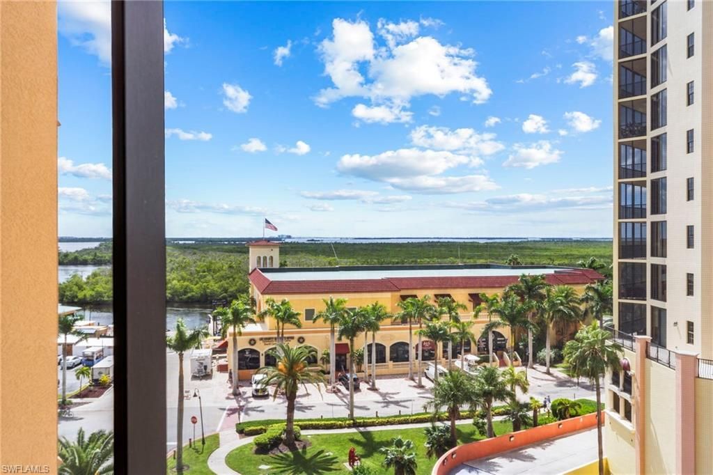 5793 Cape Harbour Dr, Unit 718, Cape Coral, FL 33914 Photo