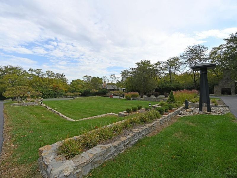 4401 E Observatory, West Chester, OH 45069 Photo 7