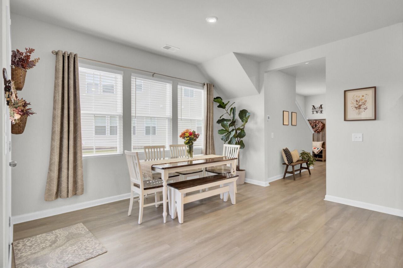 109 Pine Gate Drive Photo 11