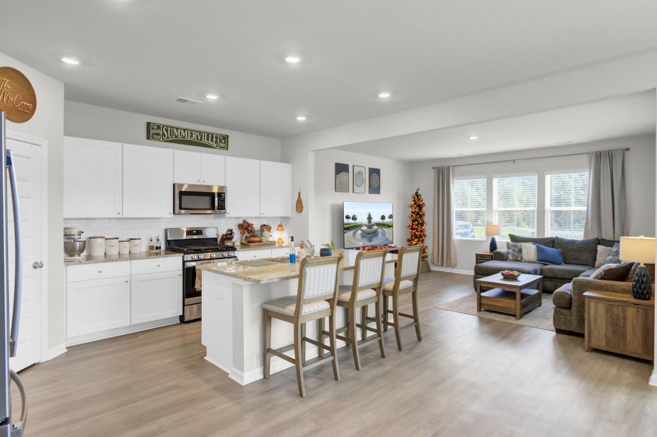 109 Pine Gate Drive Photo 13