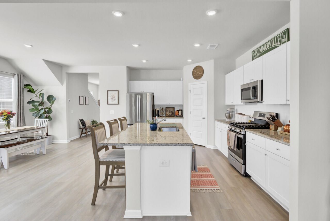 109 Pine Gate Drive Photo 16