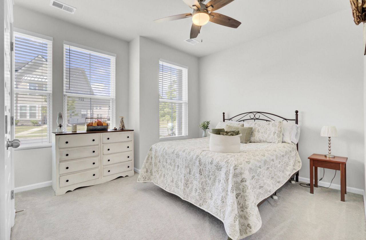 109 Pine Gate Drive Photo 23