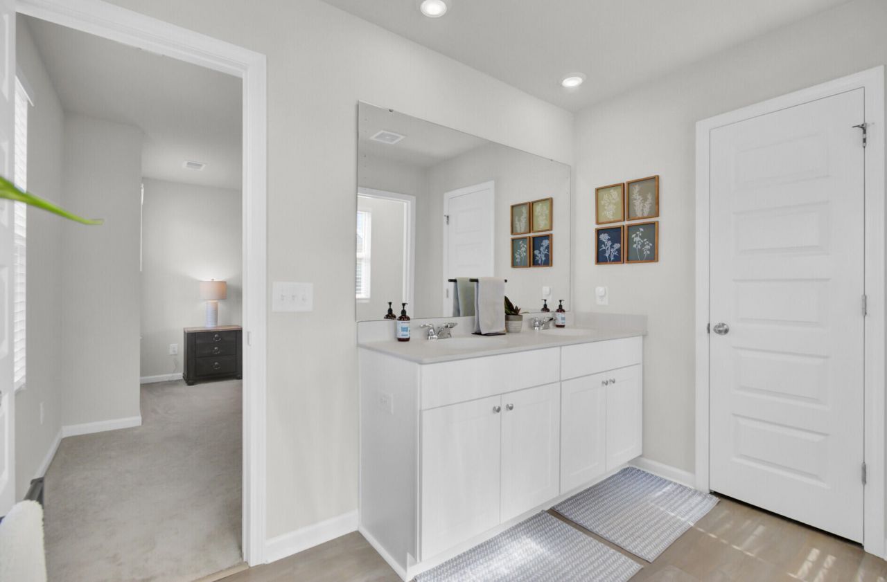 109 Pine Gate Drive Photo 36