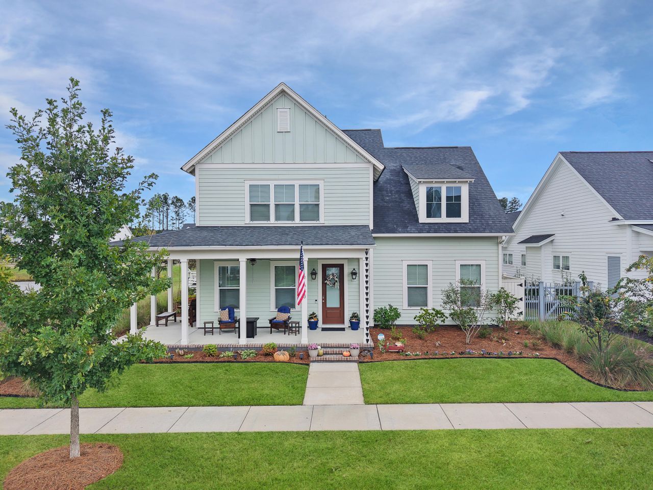 663 Blueway Avenue Photo 1