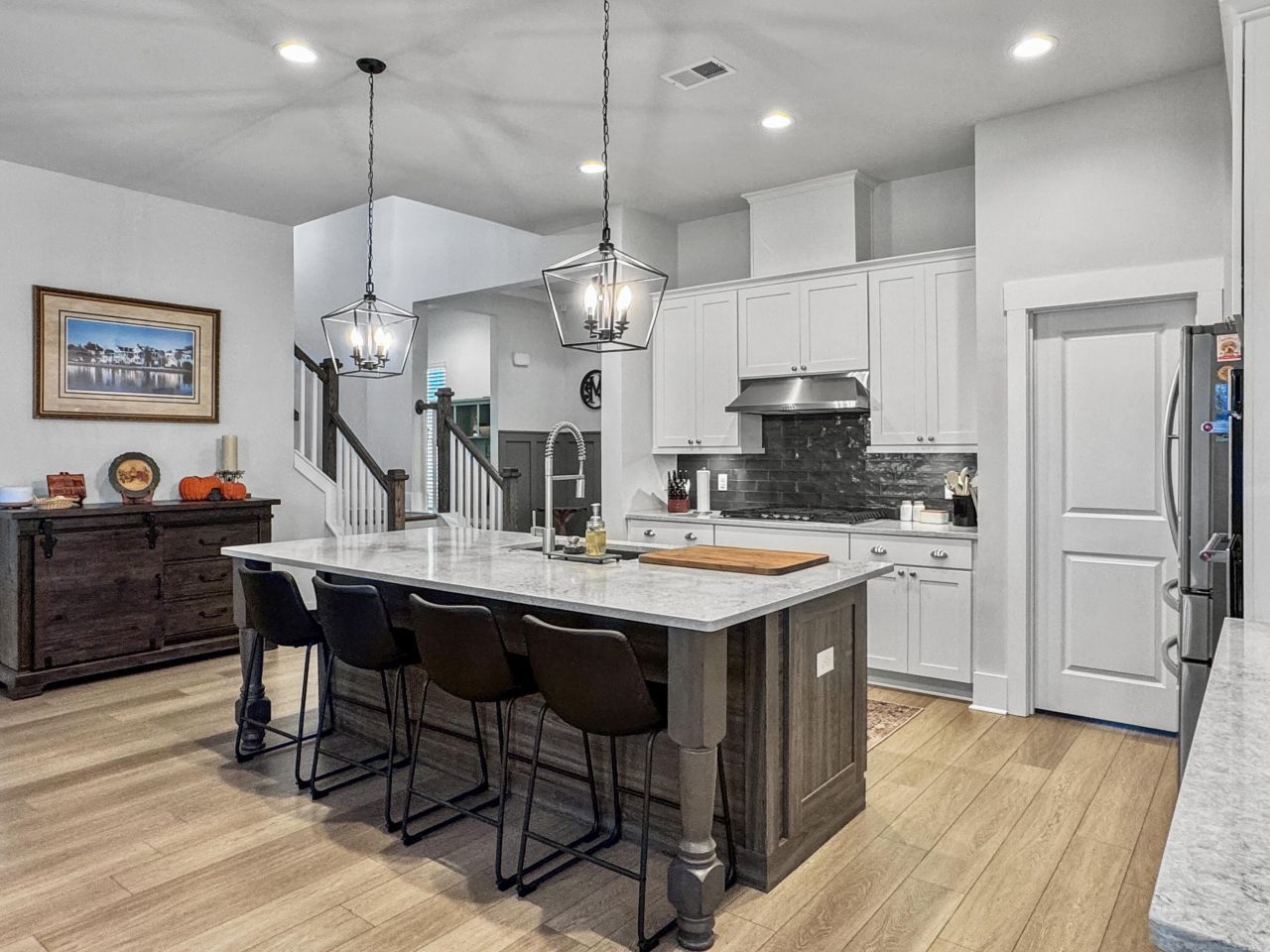 663 Blueway Avenue Photo 25