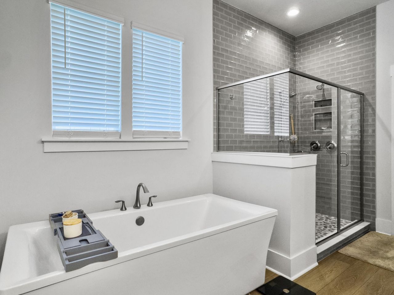 663 Blueway Avenue Photo 48