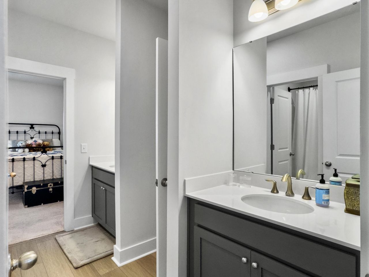 663 Blueway Avenue Photo 56