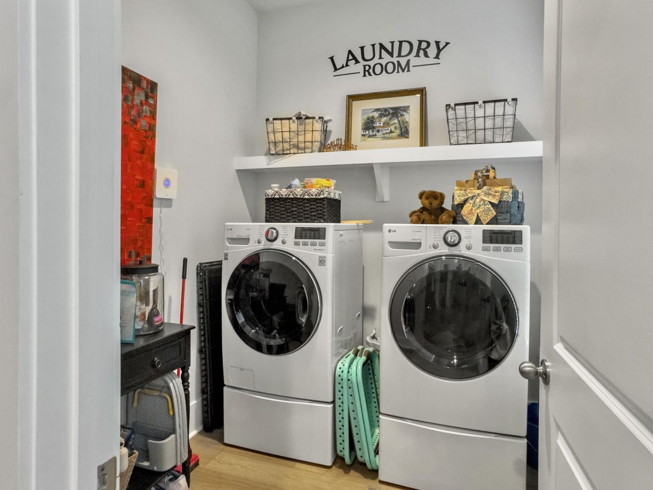 663 Blueway Avenue Photo 60