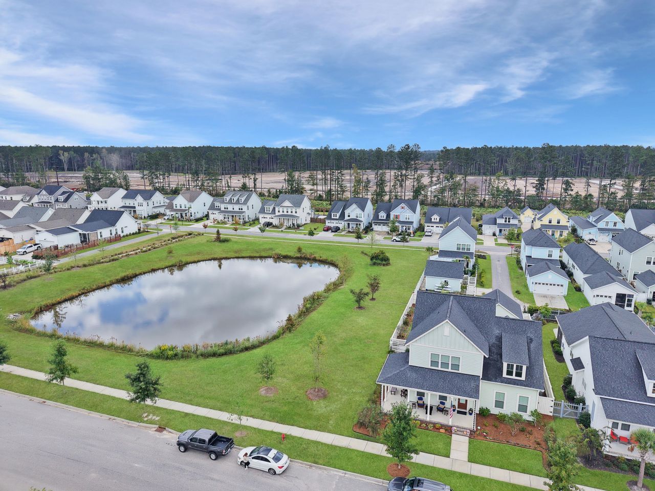 663 Blueway Avenue Photo 7