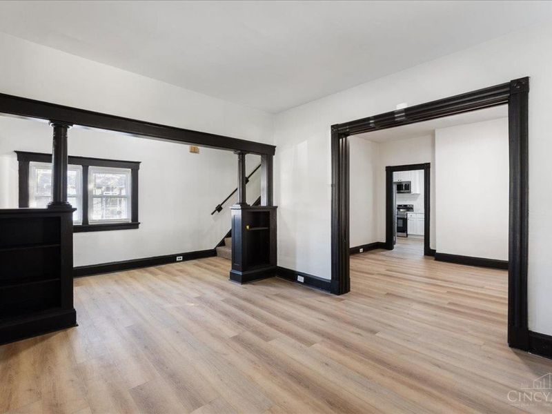 5213 Kenwood Road, Cincinnati, OH 45227 Photo 4