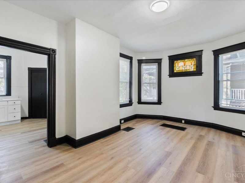 5213 Kenwood Road, Cincinnati, OH 45227 Photo 6