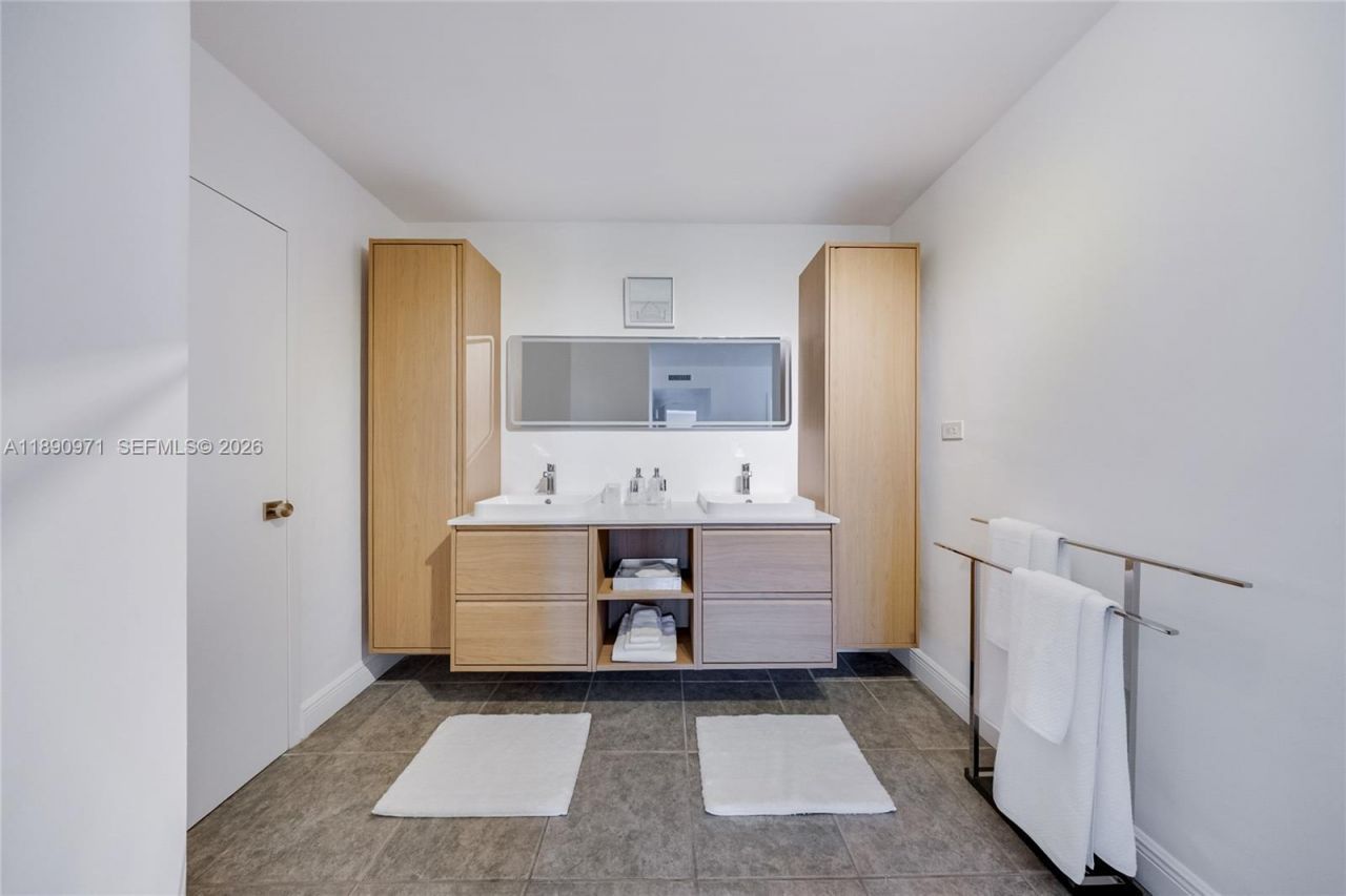 9225 Collins Ave, Unit 501, Surfside, FL 33154 Photo