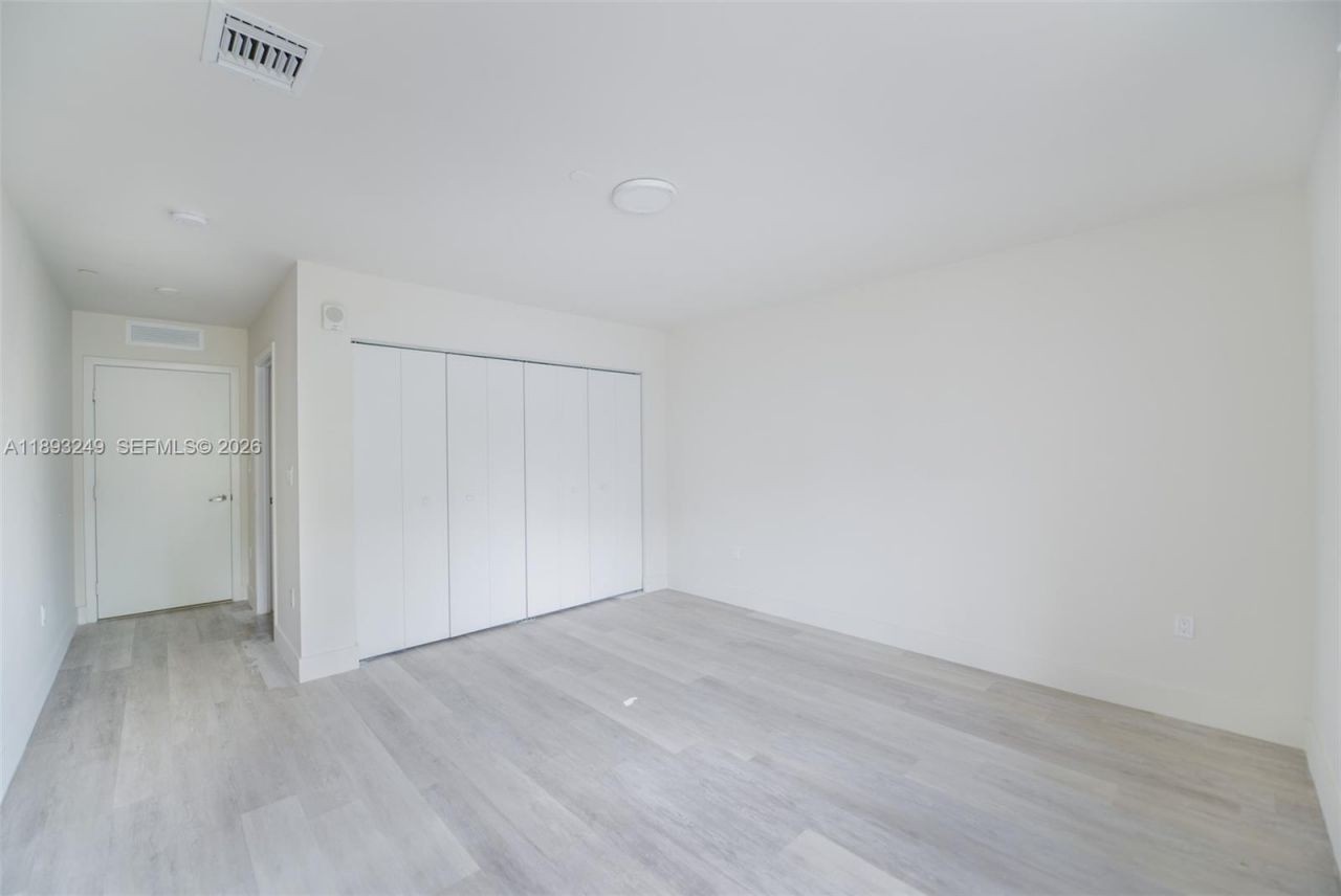 2535 NE 193rd St, Unit 3108, Miami, FL 33180 Photo