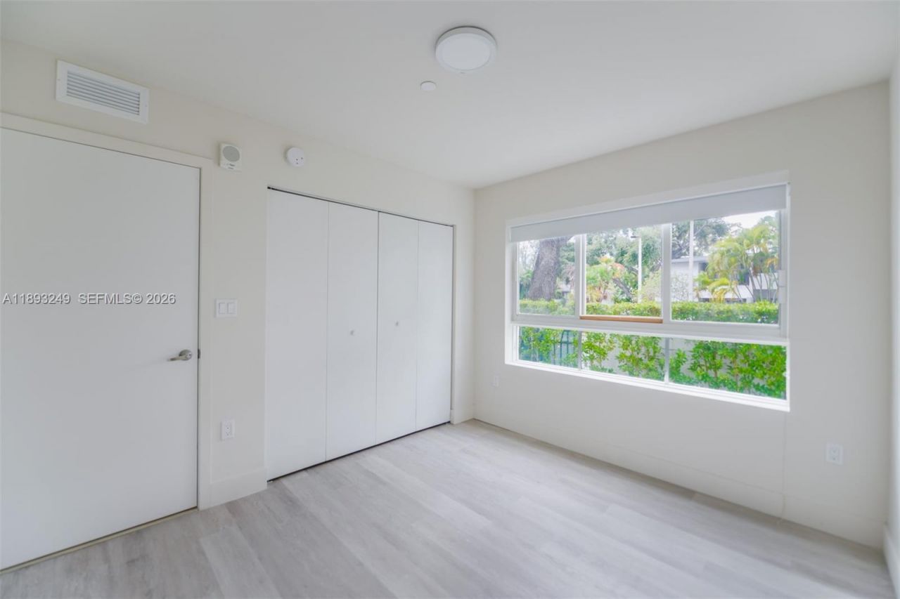 2535 NE 193rd St, Unit 3108, Miami, FL 33180 Photo