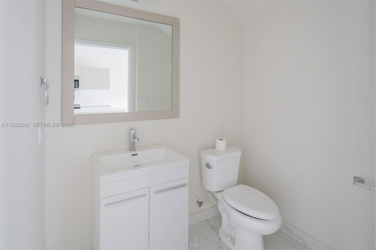 2535 NE 193rd St, Unit 3108, Miami, FL 33180 Photo