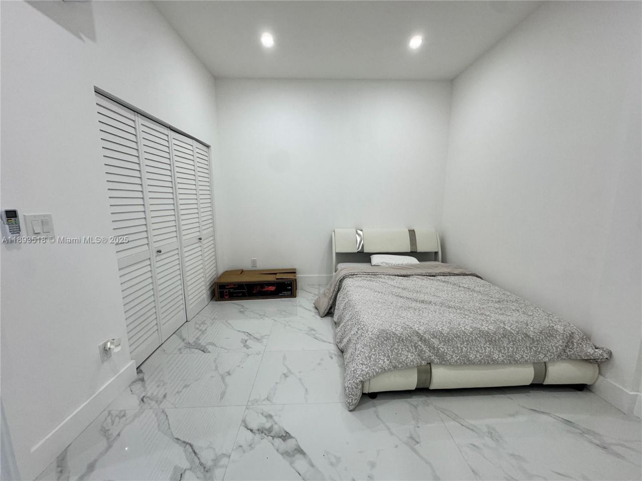 2122 NE 39th Ter, Homestead, FL 33033 Photo