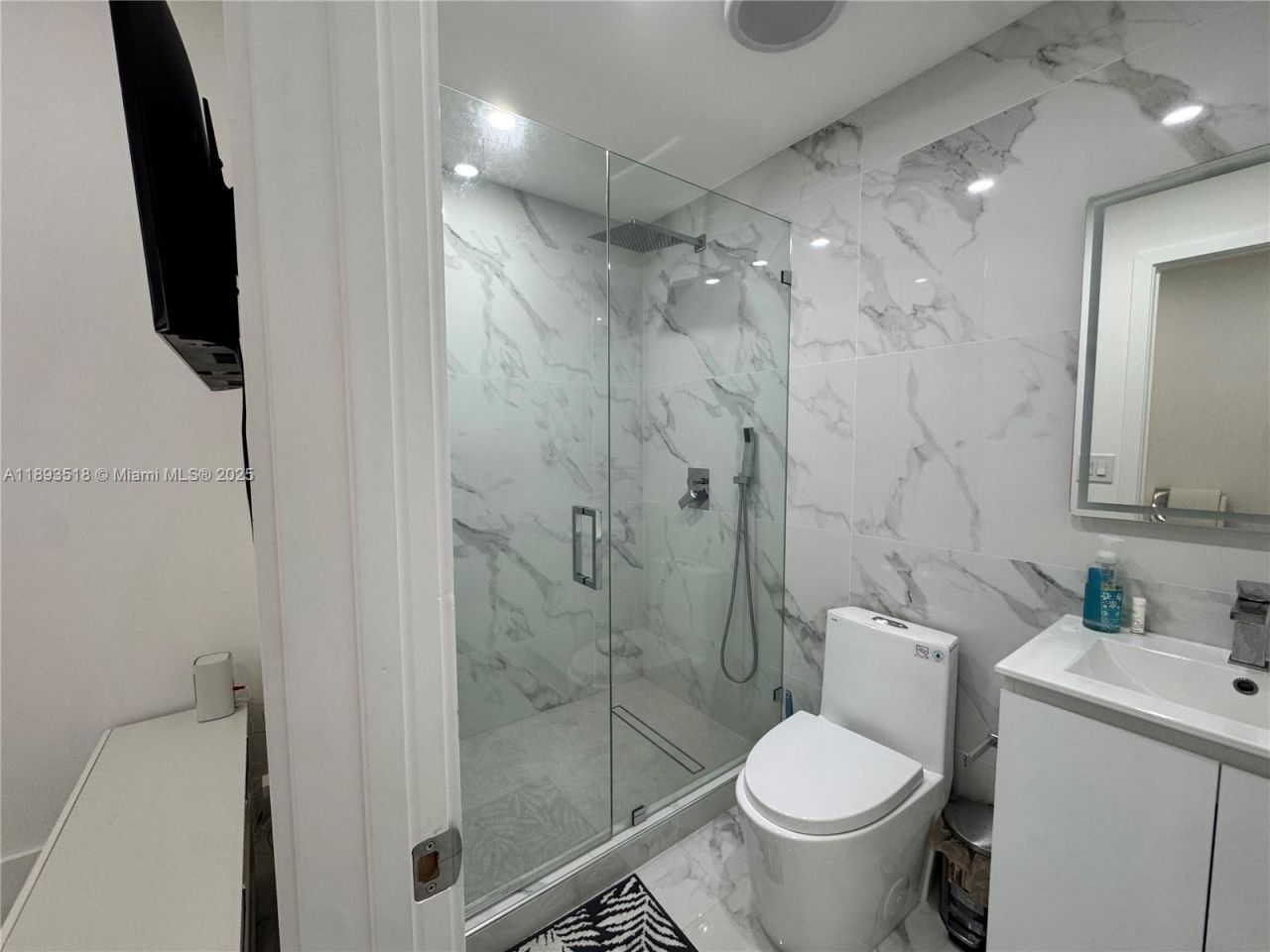 2122 NE 39th Ter, Homestead, FL 33033 Photo