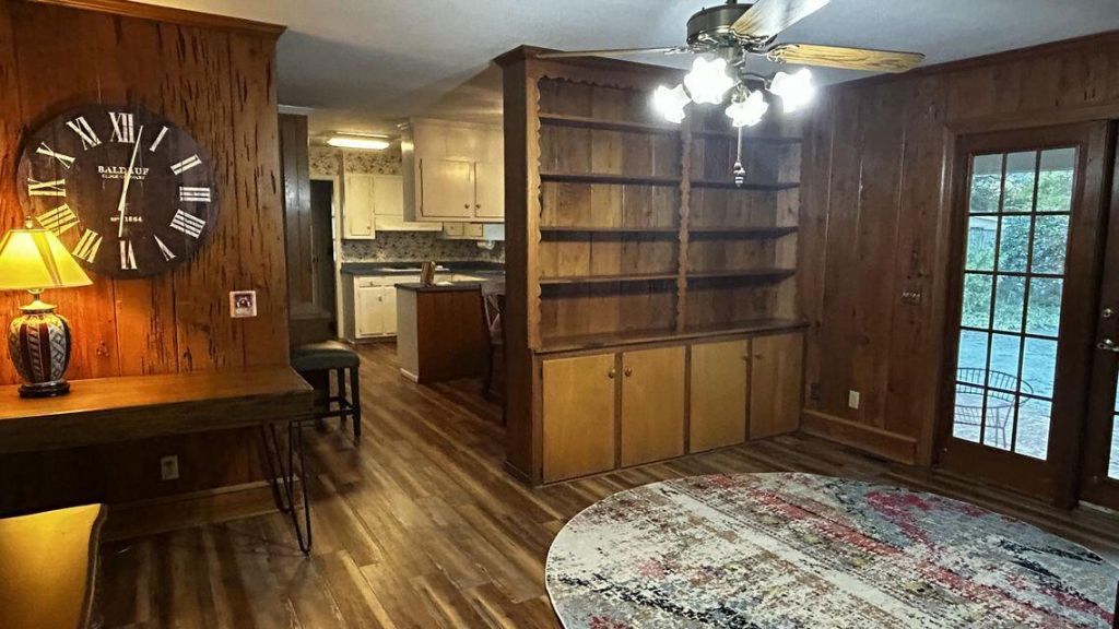 617 Pickwood Drive Photo 11