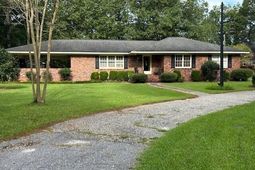 617 Pickwood Drive photo 4