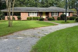 617 Pickwood Drive photo 4