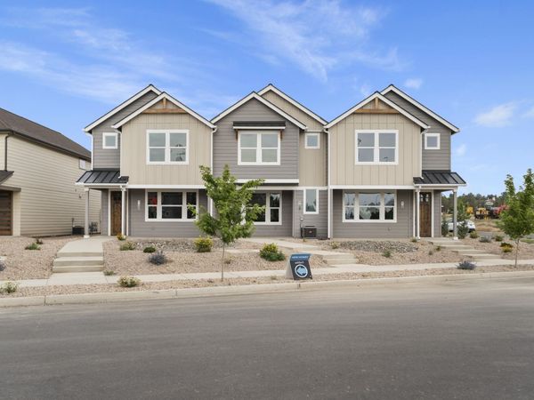 3925 SW Coyote Avenue, Unit Lot 153, Redmond, OR 97756