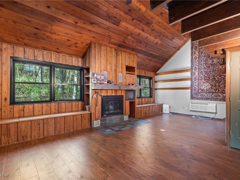 34810 Nelson Drive, Piedmont, OH 43983 Photo 10