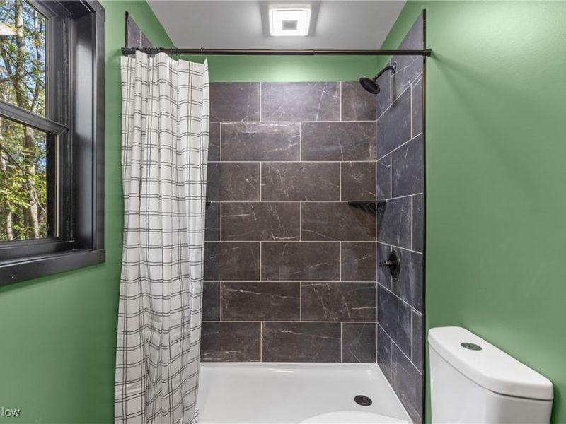 34810 Nelson Drive, Piedmont, OH 43983 Photo 9