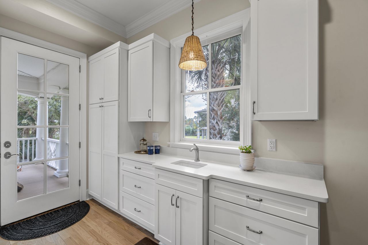 2508 Willington Court Photo 10