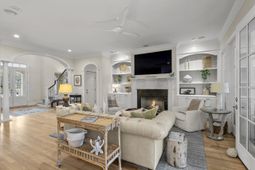 2508 Willington Court photo 4