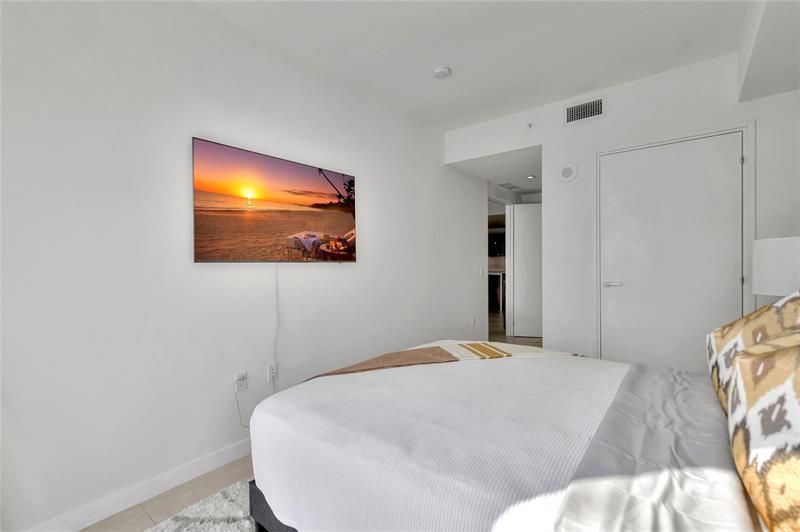 401 N Birch Road, Unit 504, Fort Lauderdale, FL 33304 Photo