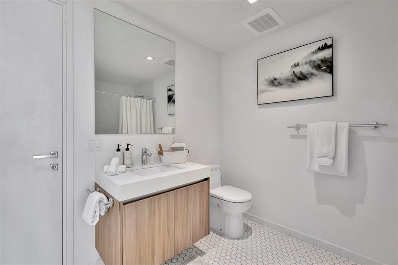 401 N Birch Road, Unit 504, Fort Lauderdale, FL 33304 Photo