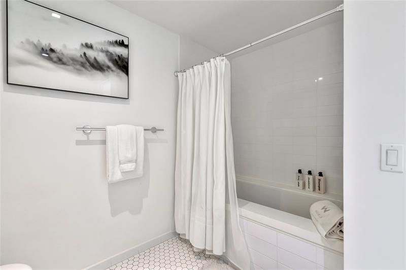 401 N Birch Road, Unit 504, Fort Lauderdale, FL 33304 Photo