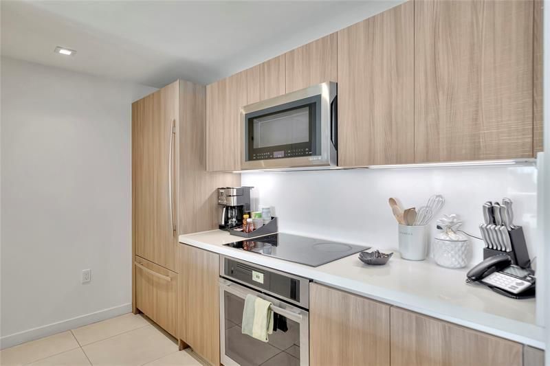 401 N Birch Road, Unit 504, Fort Lauderdale, FL 33304 Photo