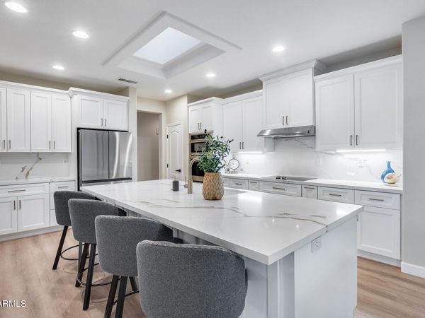 17911 N ADOBE MESA Court, Surprise, AZ 85374