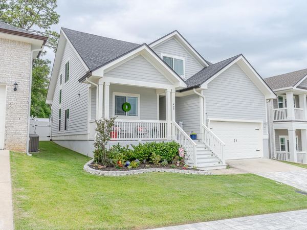 409 Hideaway Lane, Niceville, FL 32578