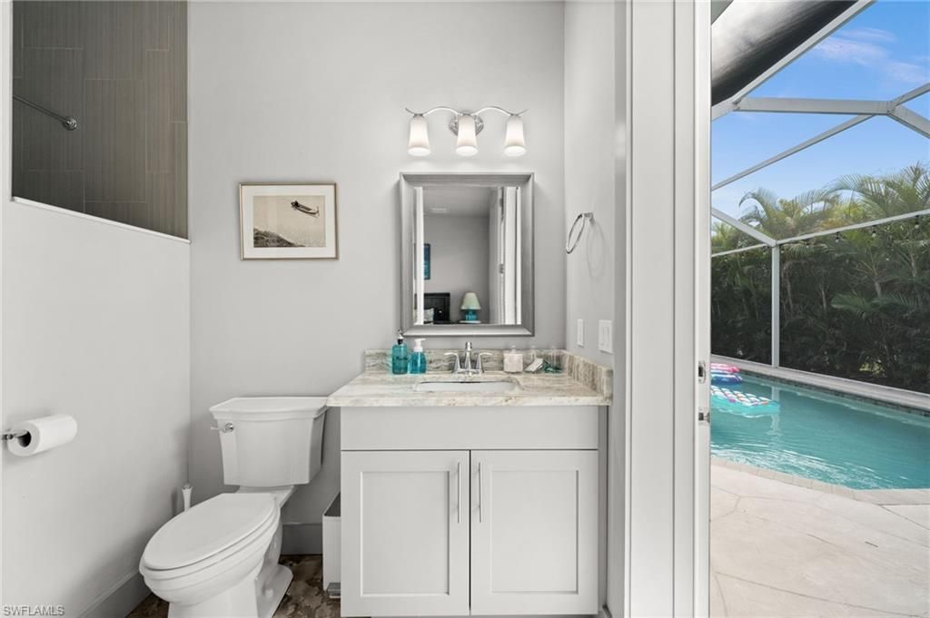 528 SE 14th Ter, Cape Coral, FL 33990 Photo