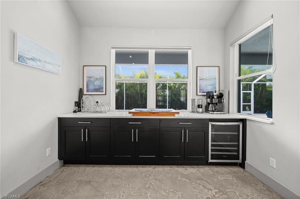 528 SE 14th Ter, Cape Coral, FL 33990 Photo