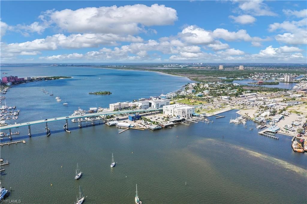 19281 #45 San Carlos Blvd, Fort Myers Beach, FL 33931 Photo