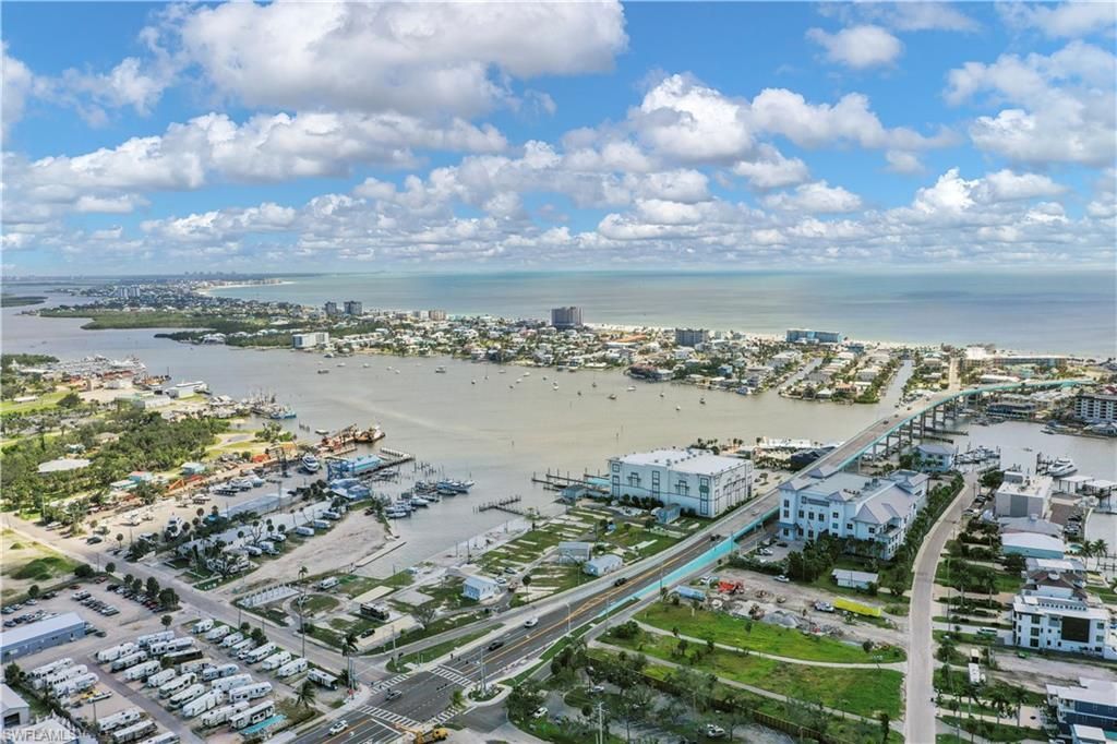 19281 #45 San Carlos Blvd, Fort Myers Beach, FL 33931 Photo