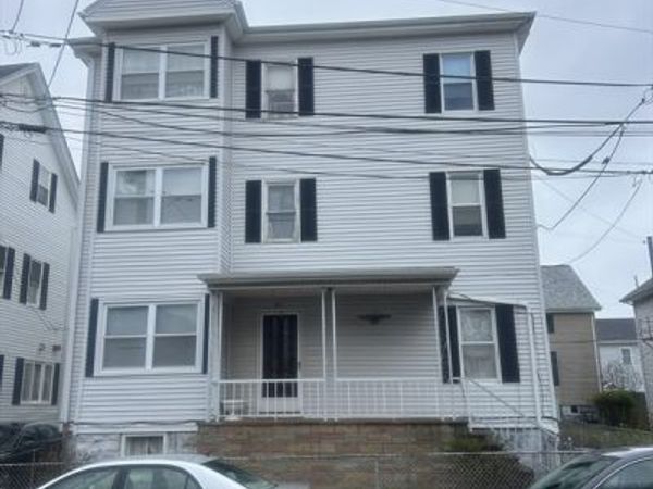 82 Wellington Street, Fall River, MA 02720
