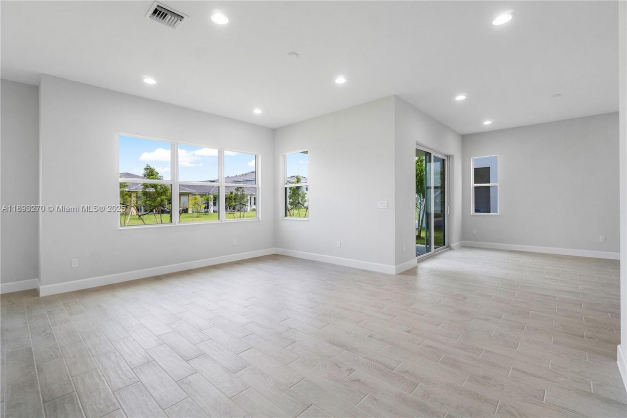 5488 Liberty Ln, Westlake, FL 33470 Photo