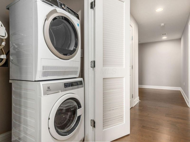 50 W Broad Street, Unit 3003, Columbus, OH 43215 Photo 16