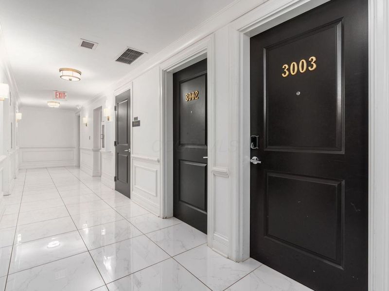 50 W Broad Street, Unit 3003, Columbus, OH 43215 Photo 17