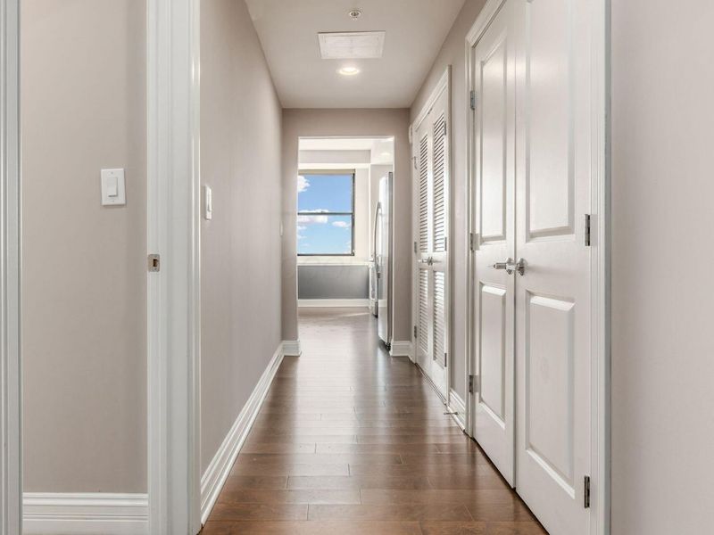 50 W Broad Street, Unit 3003, Columbus, OH 43215 Photo 3